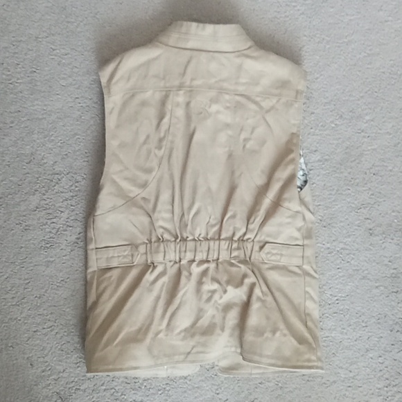 Banana Republic Baby Cargo Vest 5 - Picture 5 of 5